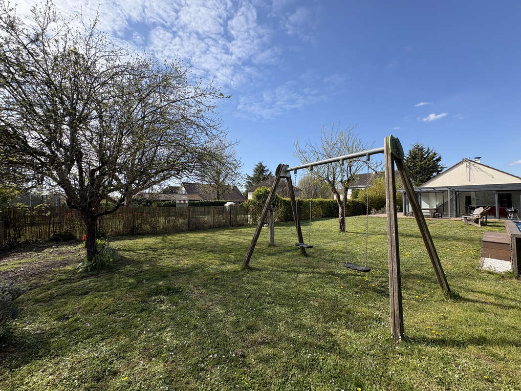 Maison à ROCHECORBON