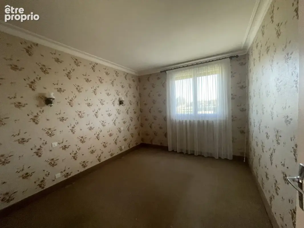 Maison Changé - photo 8