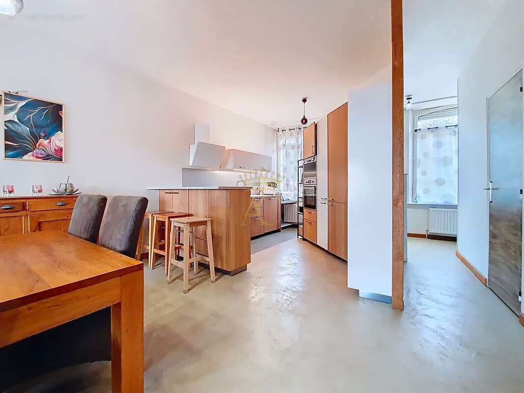 Maison à MONTREUIL