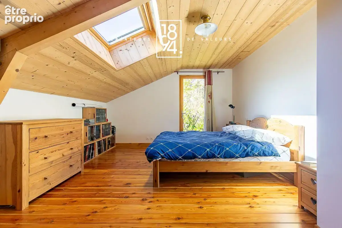 Chalet T5 à vendre Barcelonnette 04 (04400)  165 m²  Terrasse, Jardin  - photo 14