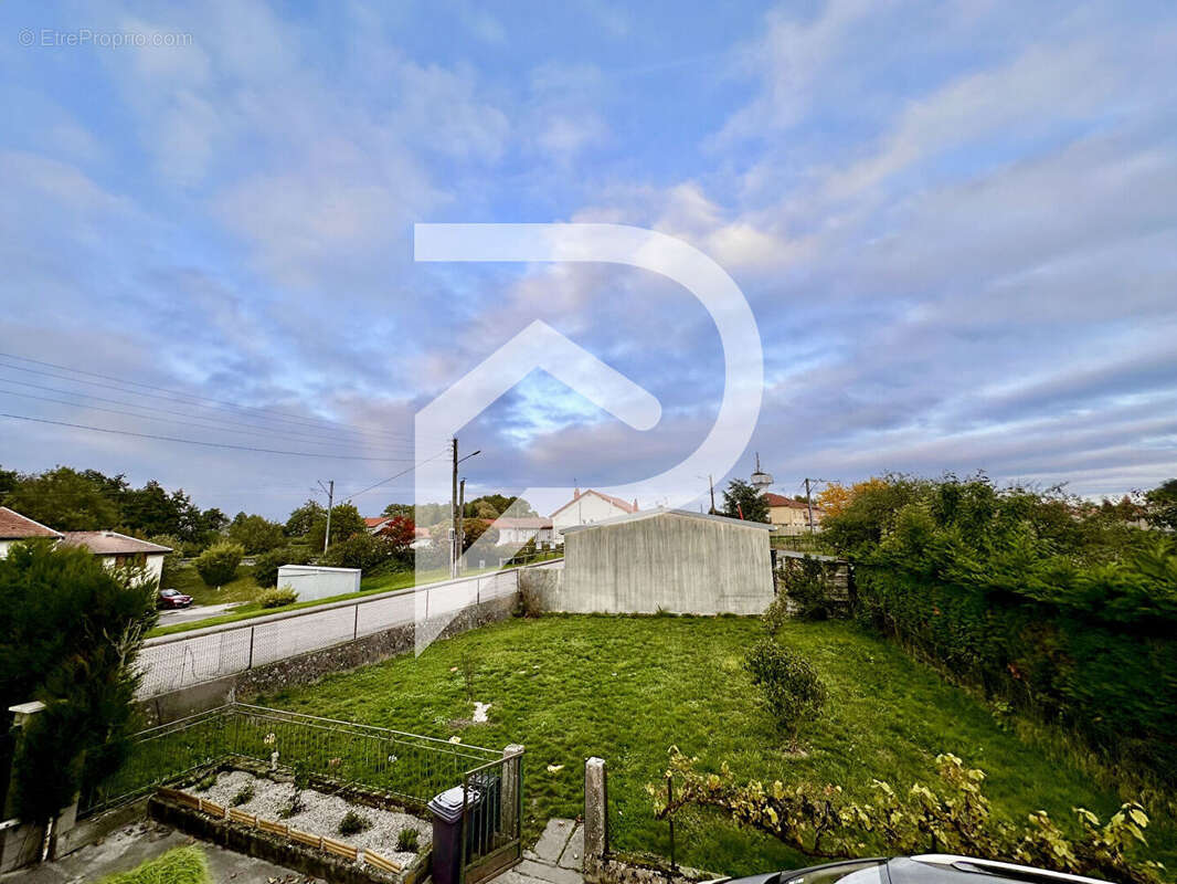 Maison à MONCEL-LES-LUNEVILLE