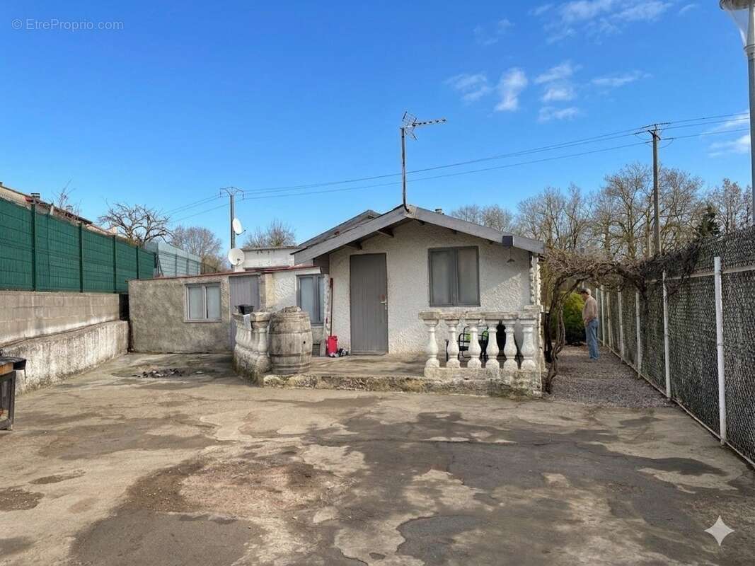 Maison à SAINT-NICOLAS-DE-PORT