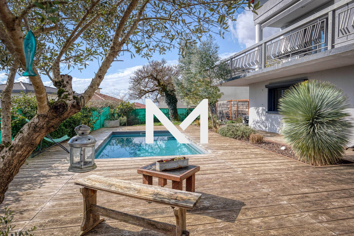 Maison à SAINT-ISMIER