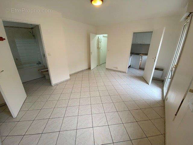 Appartement à EPERNON