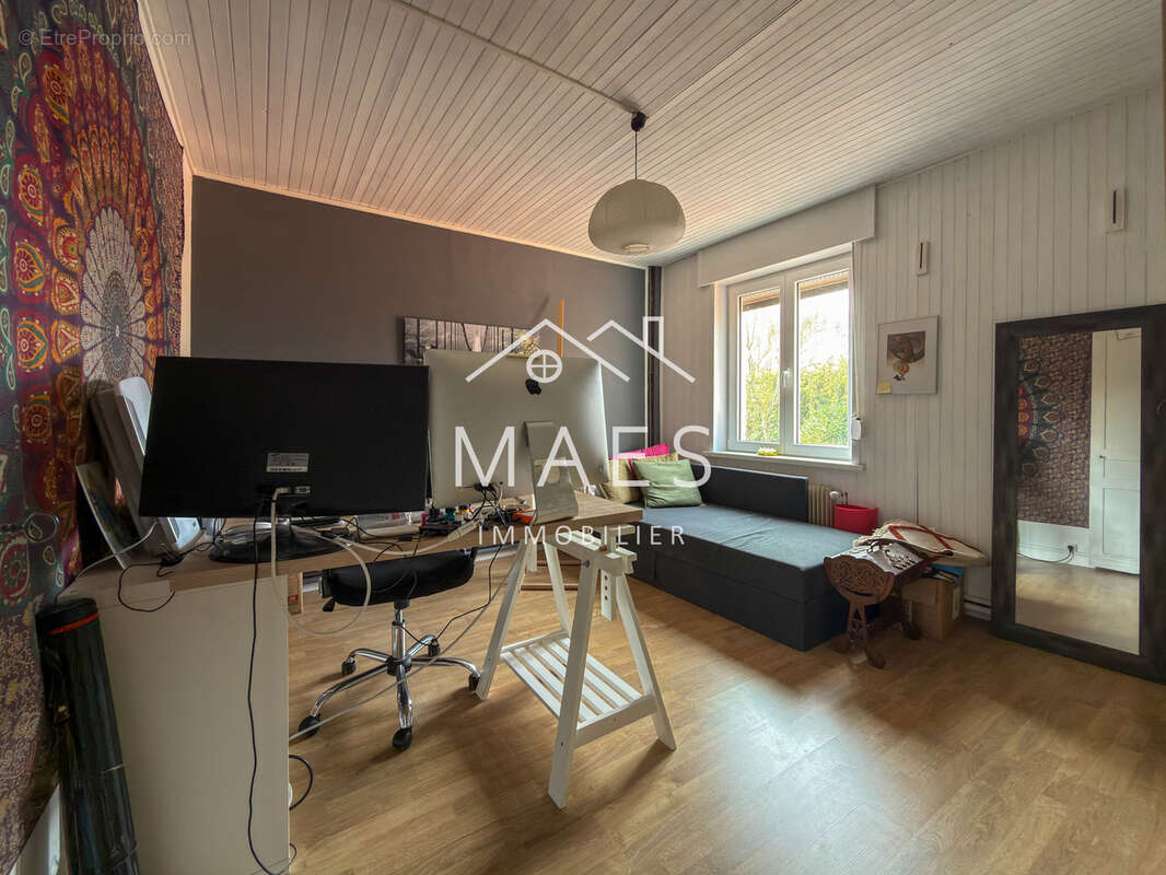 Maison à WAMBRECHIES