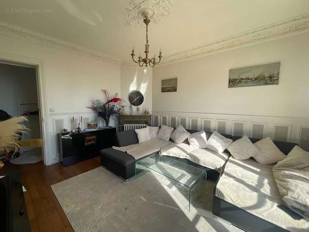 Appartement à SAINT-DENIS