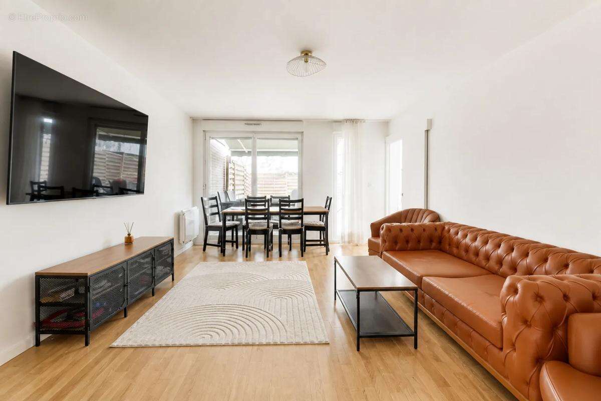 Maison de 5 pièces de 100 m² - photo 2