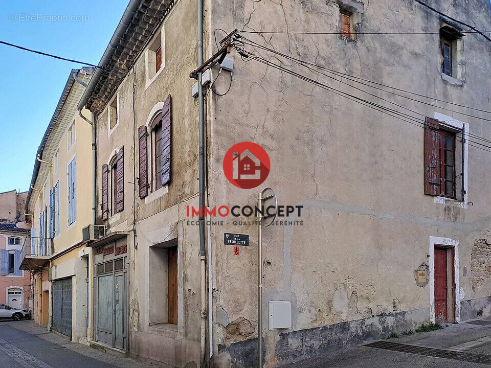 Maison à BOLLENE