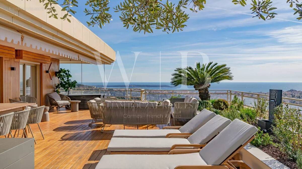 Appartement à CANNES