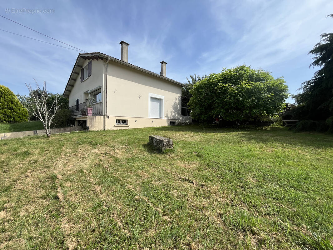 Maison à BAZAS