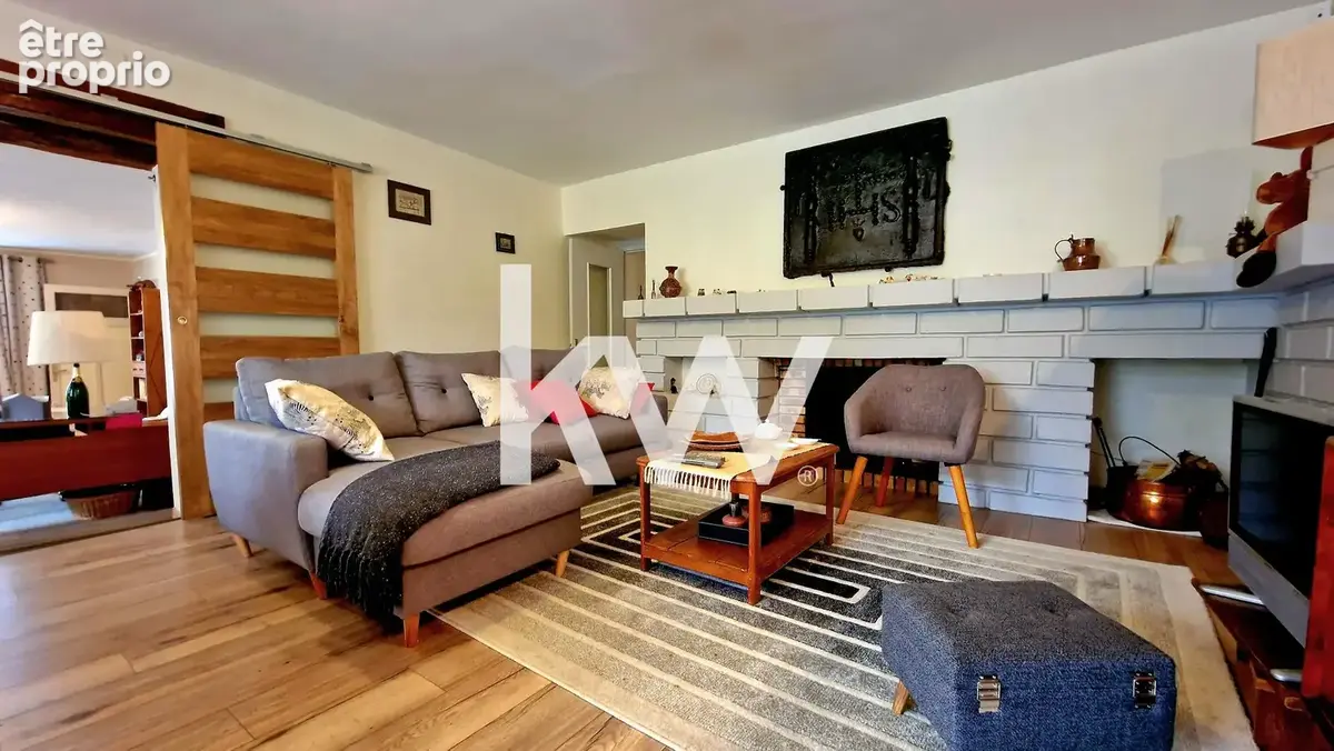 Maison 225 m² à Offlanges  - photo 1
