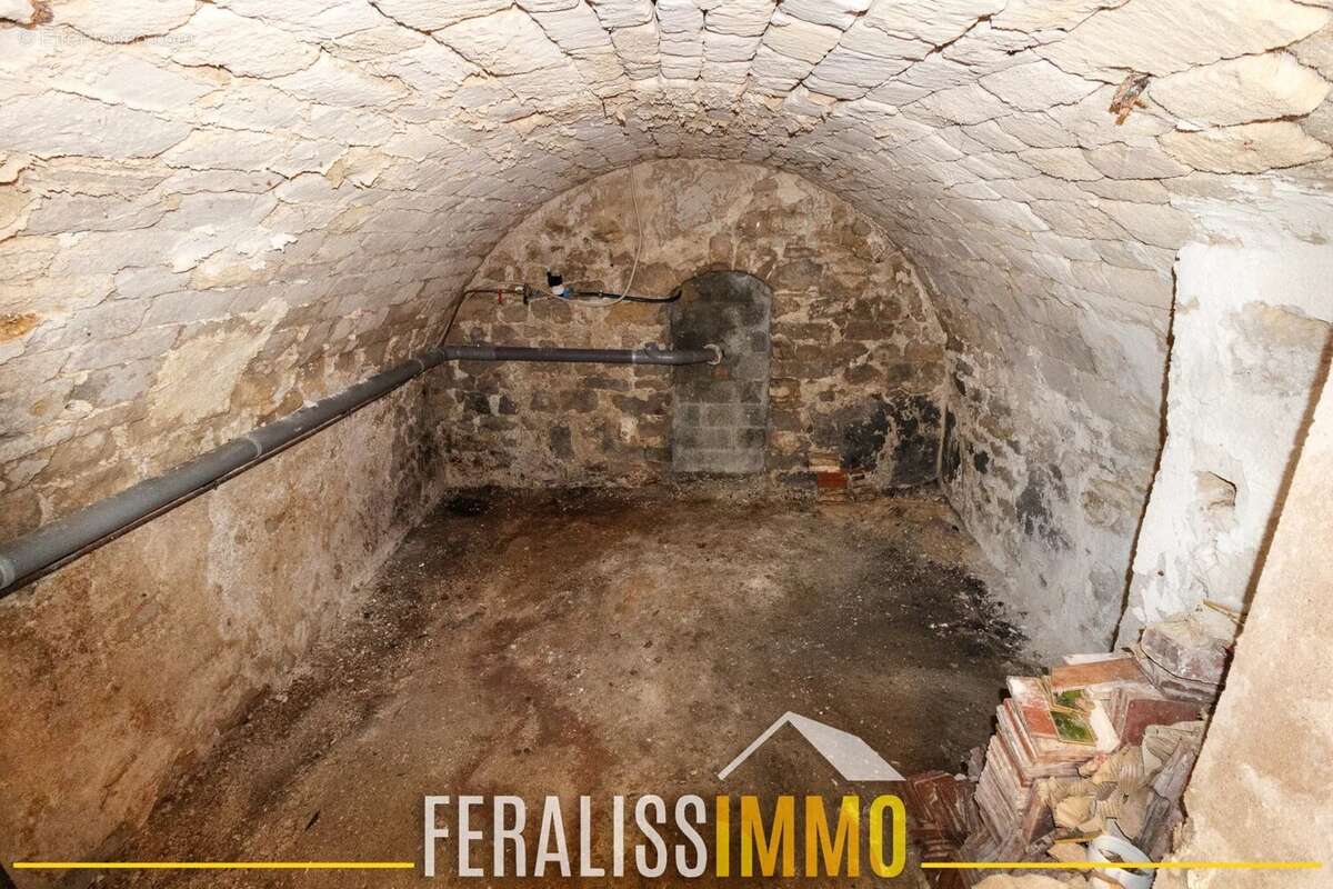 Maison à VAUX-SUR-SEINE