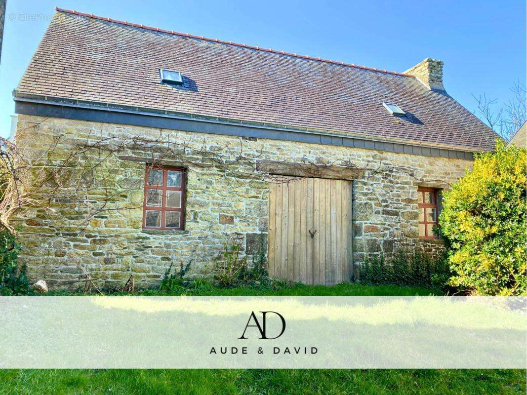 Maison à POULDREUZIC