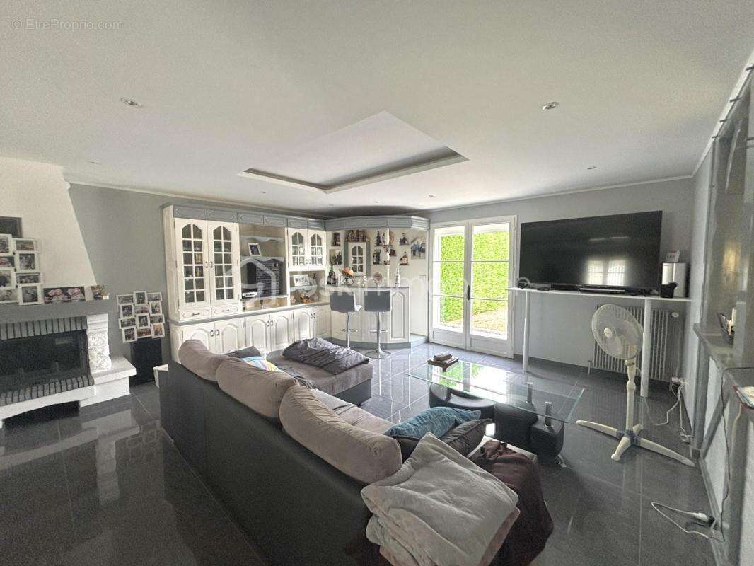 Maison à BALLAN-MIRE