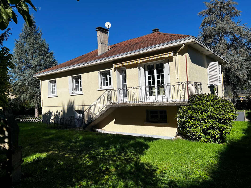 Maison à MARSAC-SUR-L&#039;ISLE