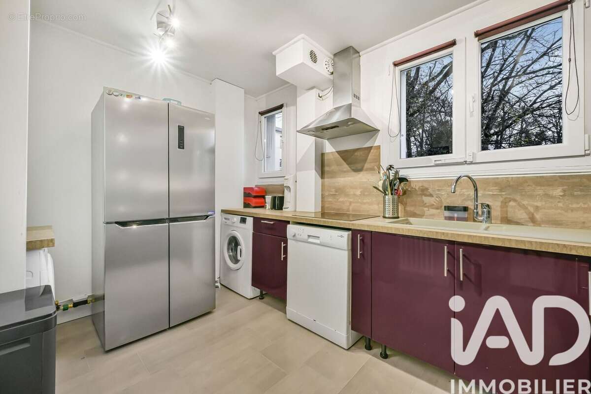 Photo 8 - Appartement à LA CELLE-SAINT-CLOUD