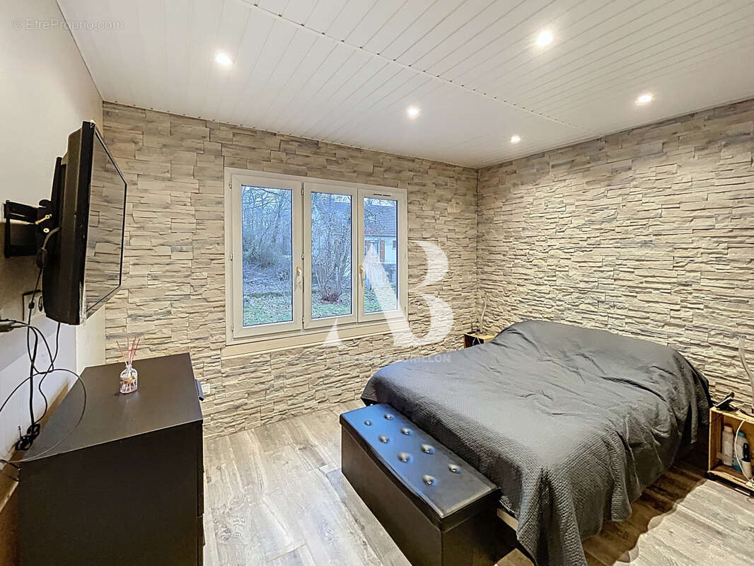 Maison à FONTENAILLES