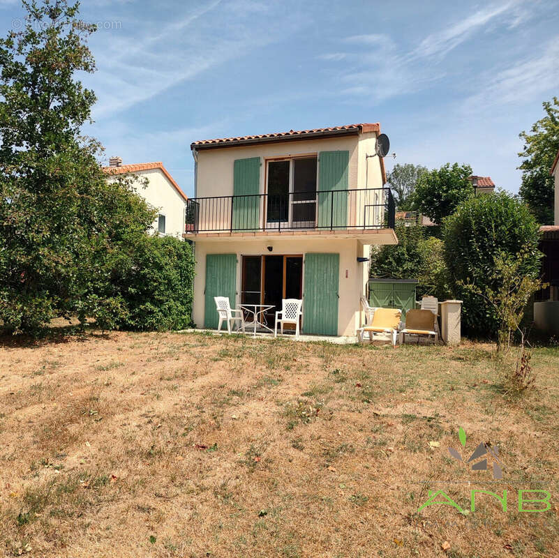 Maison 55 m² à Ecuras  - photo 2