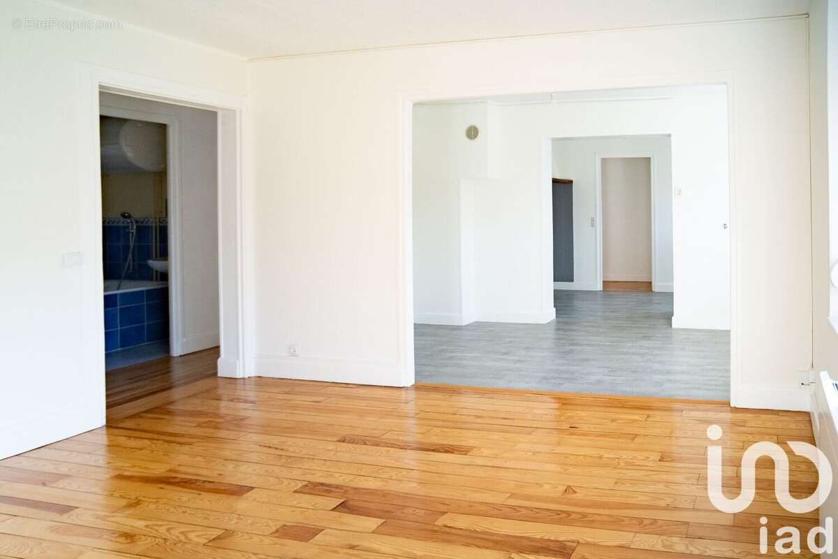 Photo 5 - Appartement à CHARLEVILLE-MEZIERES