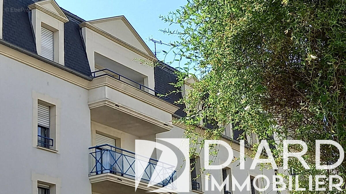 Appartement à FOUGERES