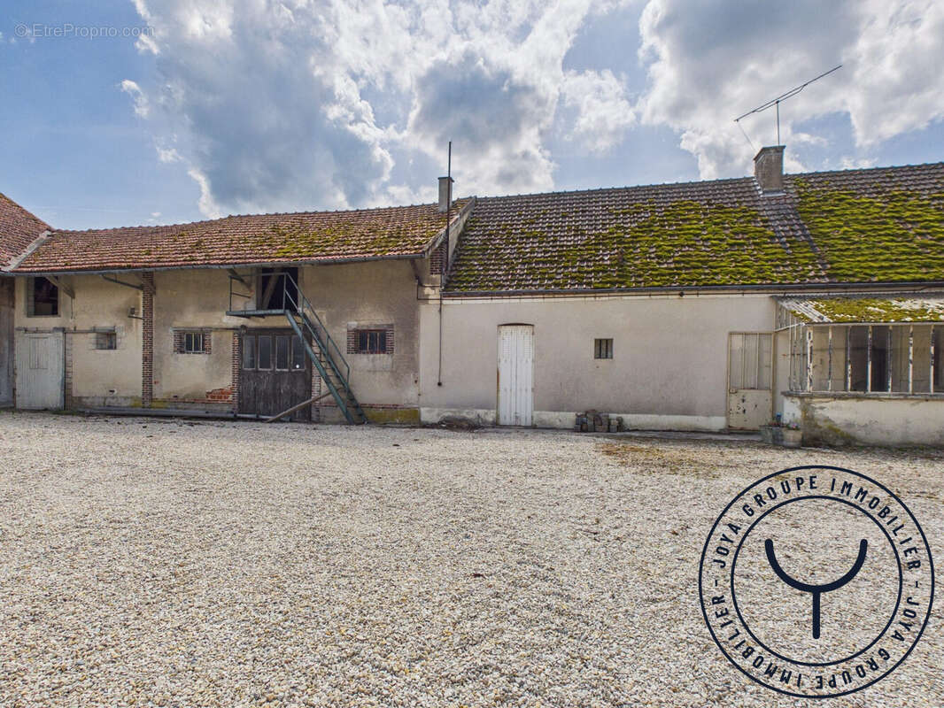 Maison à PLANCY-L'ABBAYE