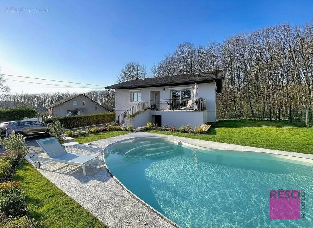 Maison à CRANVES-SALES