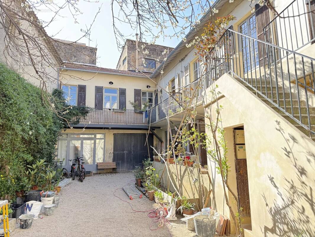 Appartement à ARLES