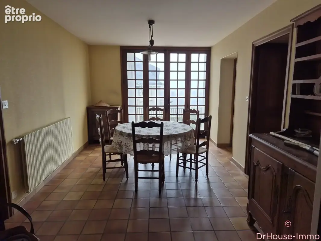 Maison 8 pièces 225 m² à vendre à Gorron (53120) - photo 3