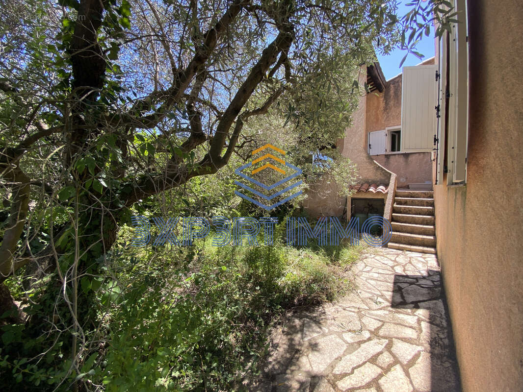 Maison à MANOSQUE