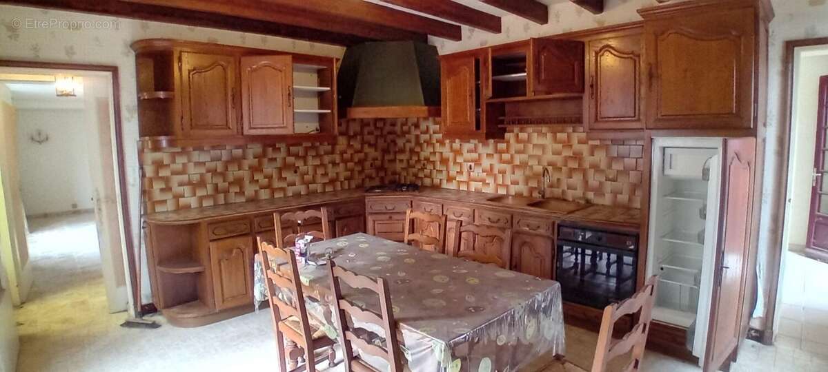 Maison à TROGUES