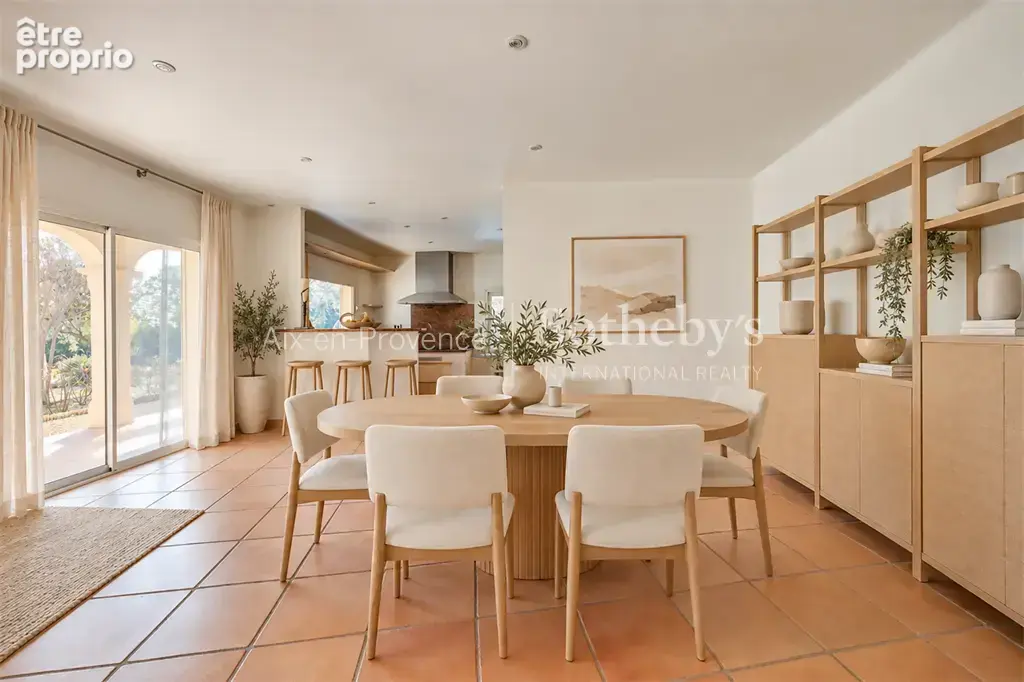 Maison d'exception - 280 m² à vendre à proximité d'Aix-en-Provence - photo 10