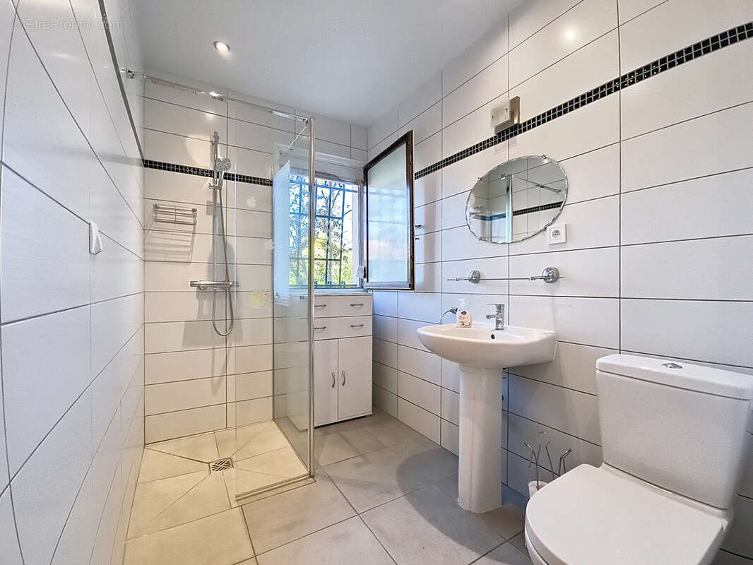 Maison à LAROQUE-DES-ALBERES