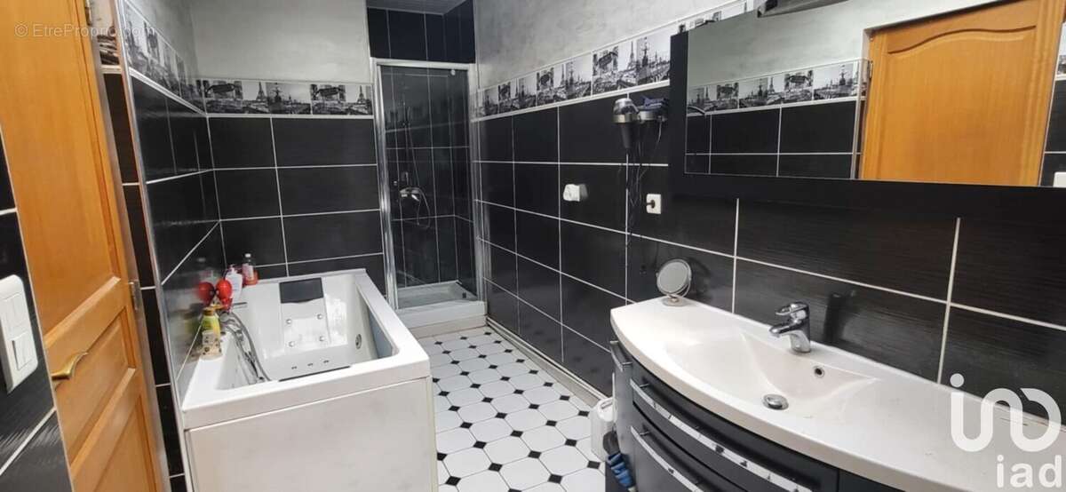 Photo 9 - Maison à WATTRELOS