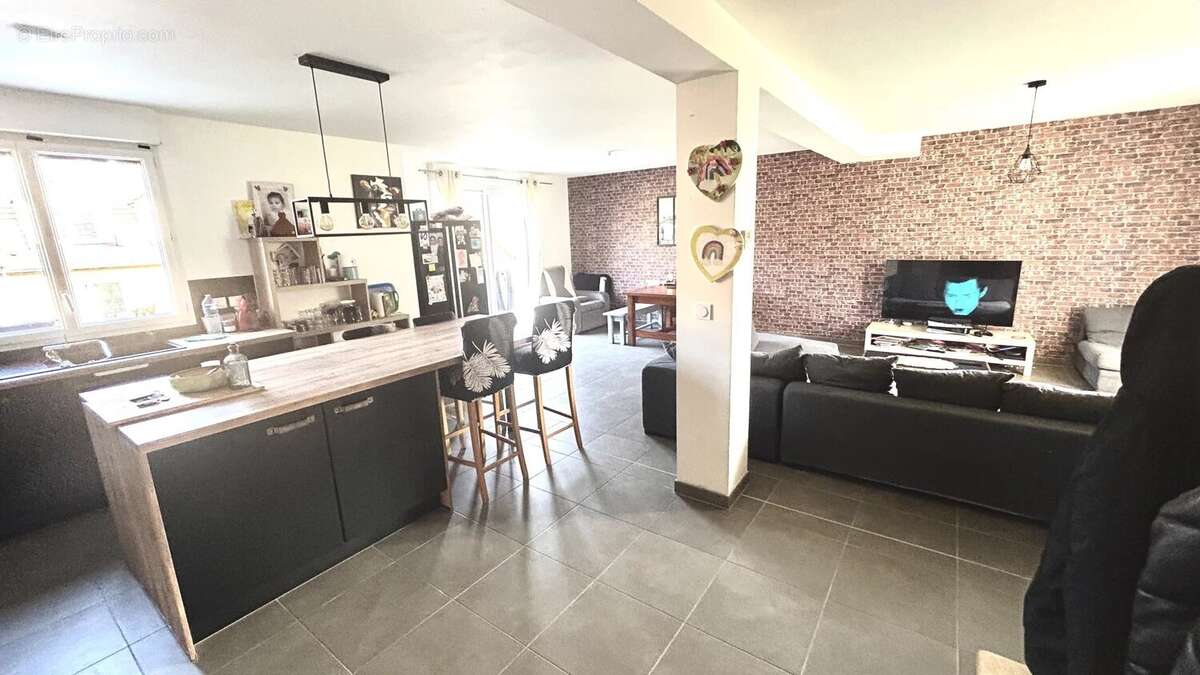 Maison à MANTES-LA-JOLIE