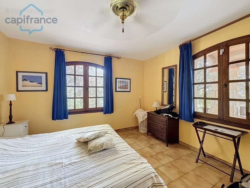 À vendre à 10 min d'Anduze: Maison avec Gîte et Piscine - Idéale pour Investissement ou Accueil Familial ! - photo 16