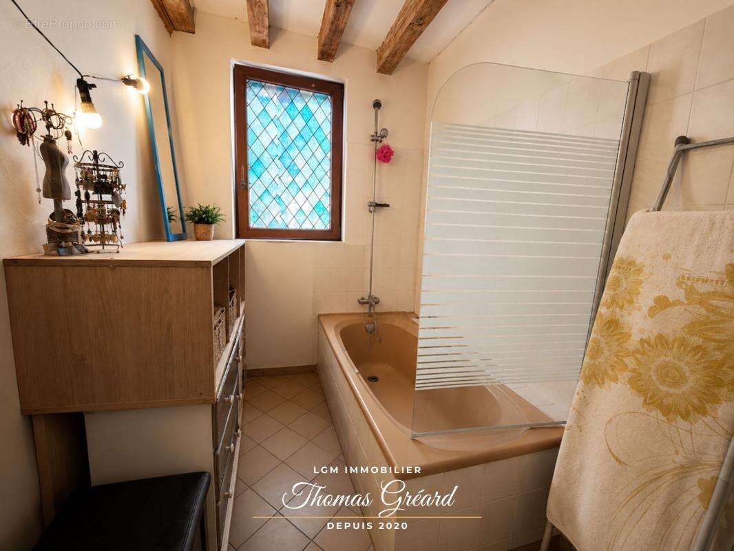 Maison à colombages 193 m² avec 5 chambres, jardin et piscine à Authon - photo 14