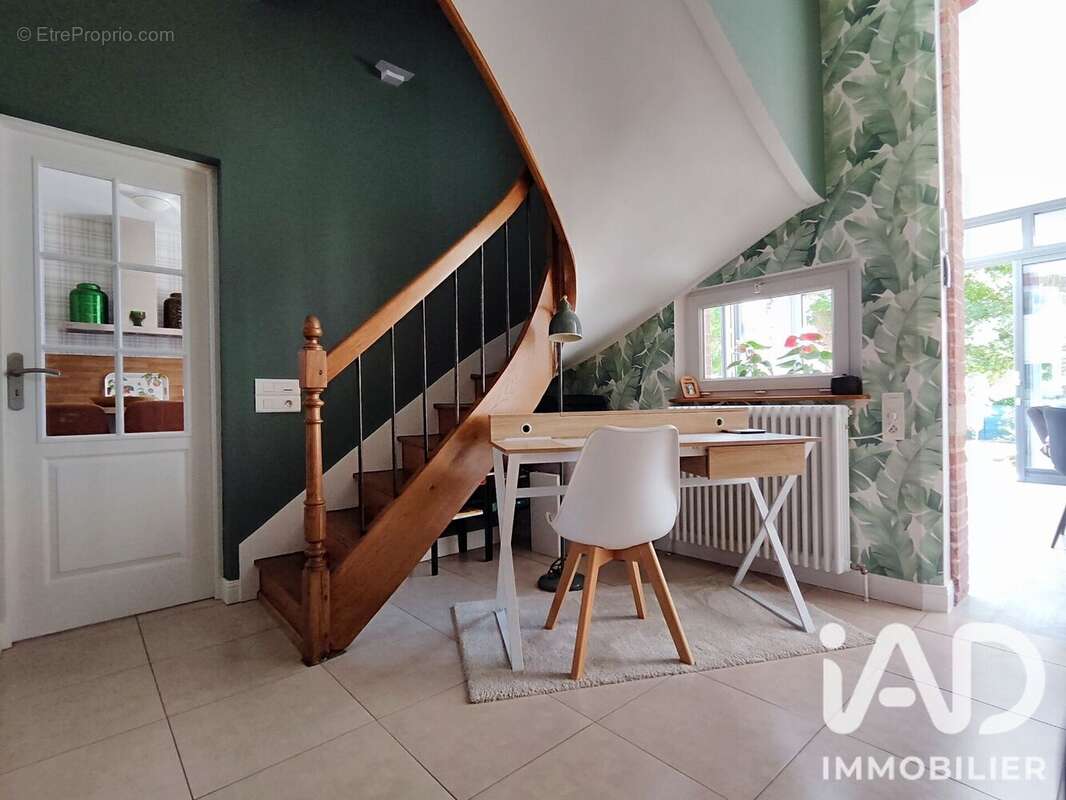 Maison 186 m² à Chalons-En-Champagne  - photo 3