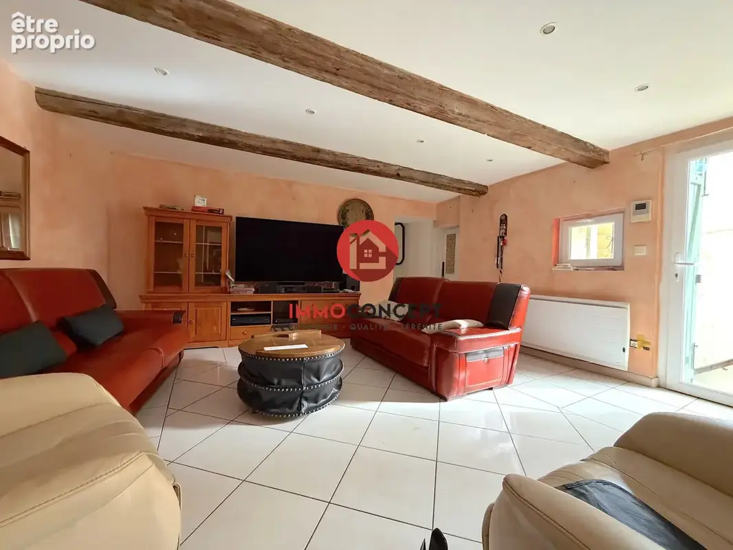 Maison 4 pièces 131 m² à vendre à Chusclan (30200) - photo 3