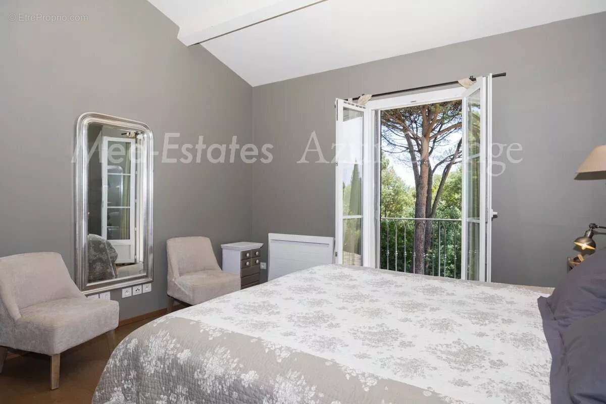 Maison à GRIMAUD