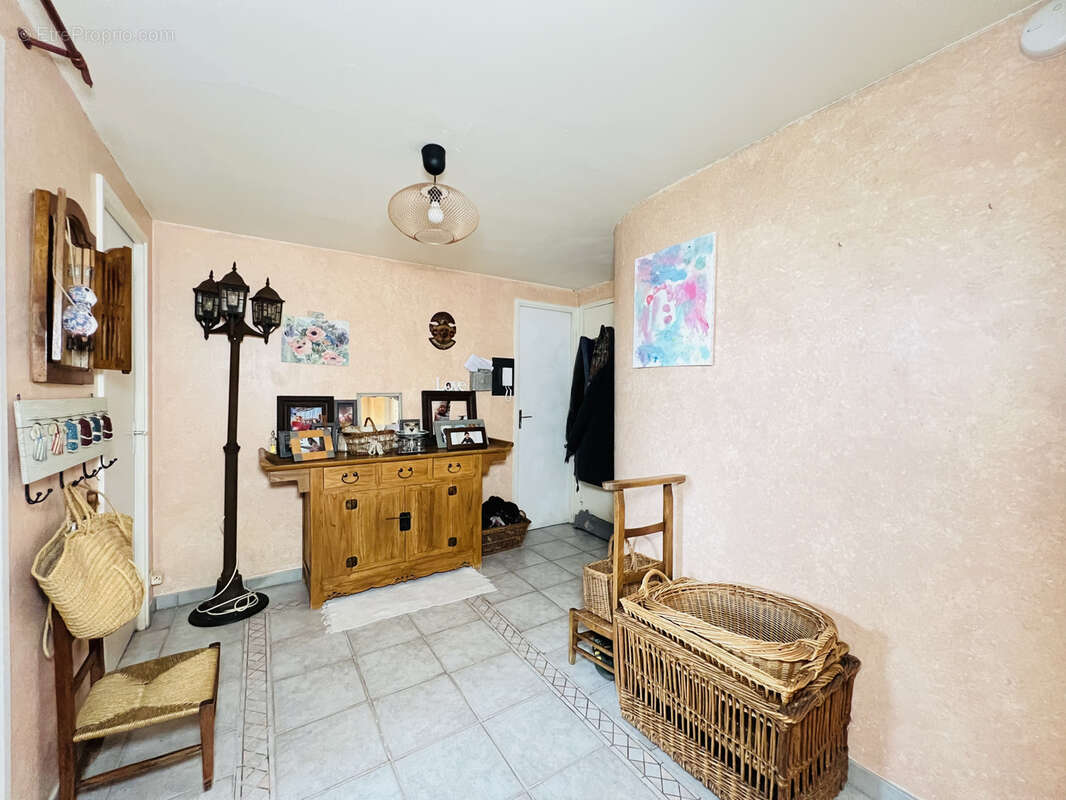 Appartement à ELANCOURT