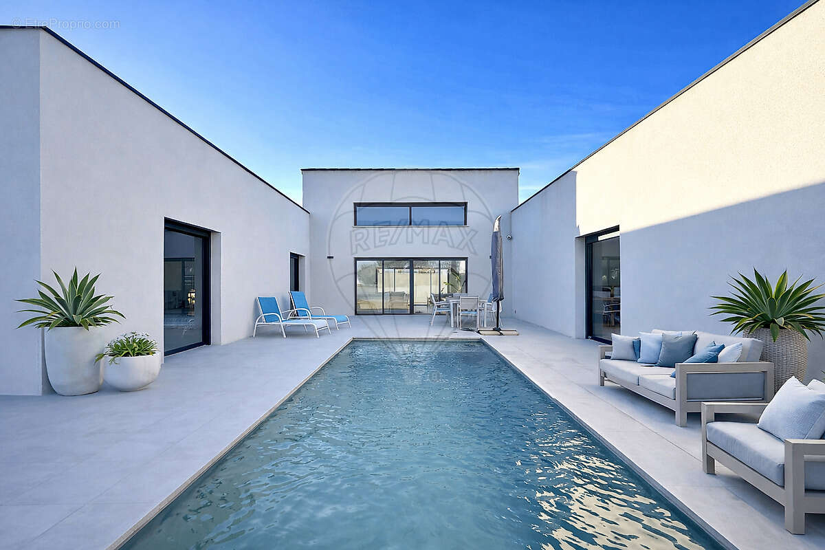 Maison à NIMES