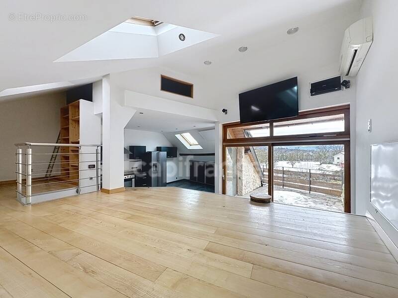 Appartement à MARLIOZ