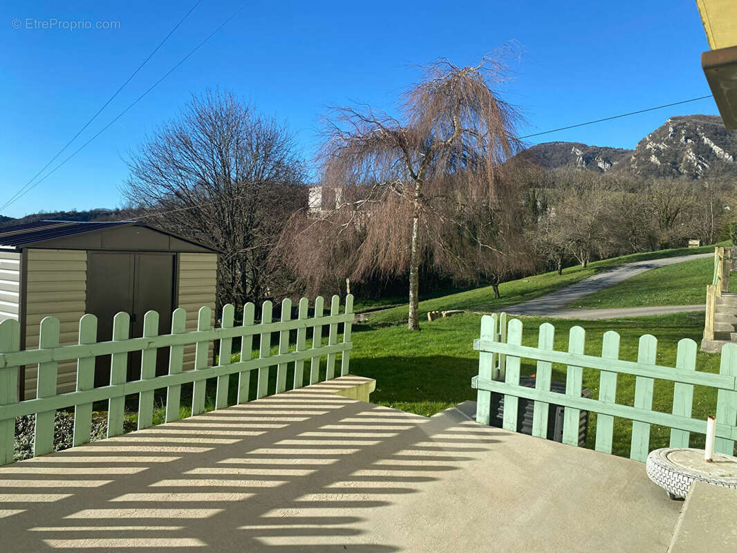 Appartement à SALINS-LES-BAINS