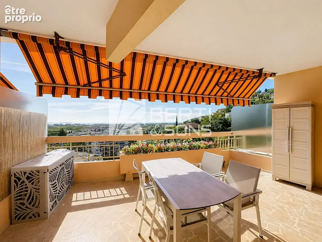 Magnifique appartement tres belle vue mer et montagne proche centre a pieds residence standing - piscine - photo 10
