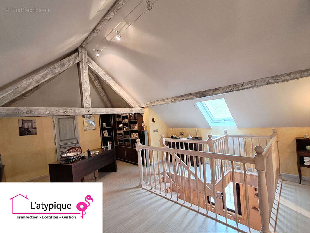 Maison 280 m² à Saulnot  - photo 12