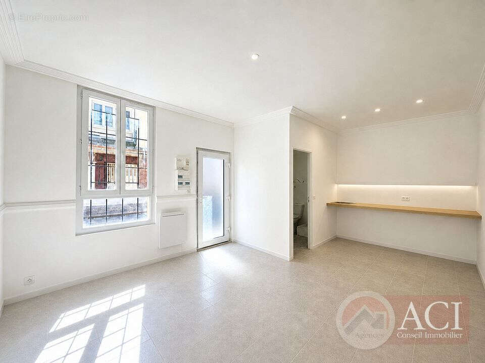 Appartement à SAINT-DENIS