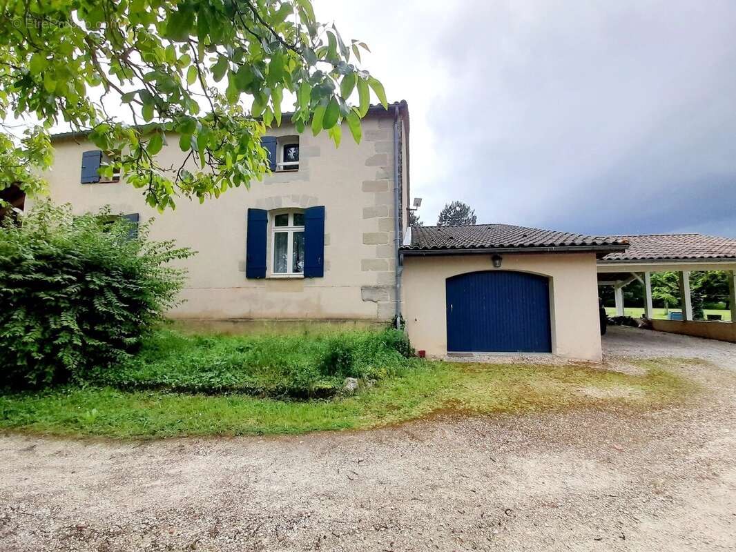 Maison à SAINT-BARTHELEMY-D'AGENAIS