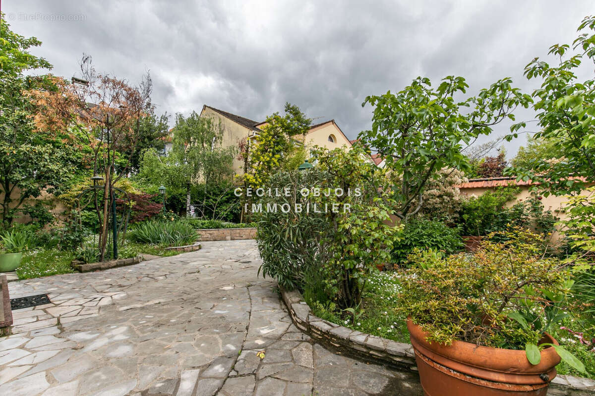 Maison à JOINVILLE-LE-PONT