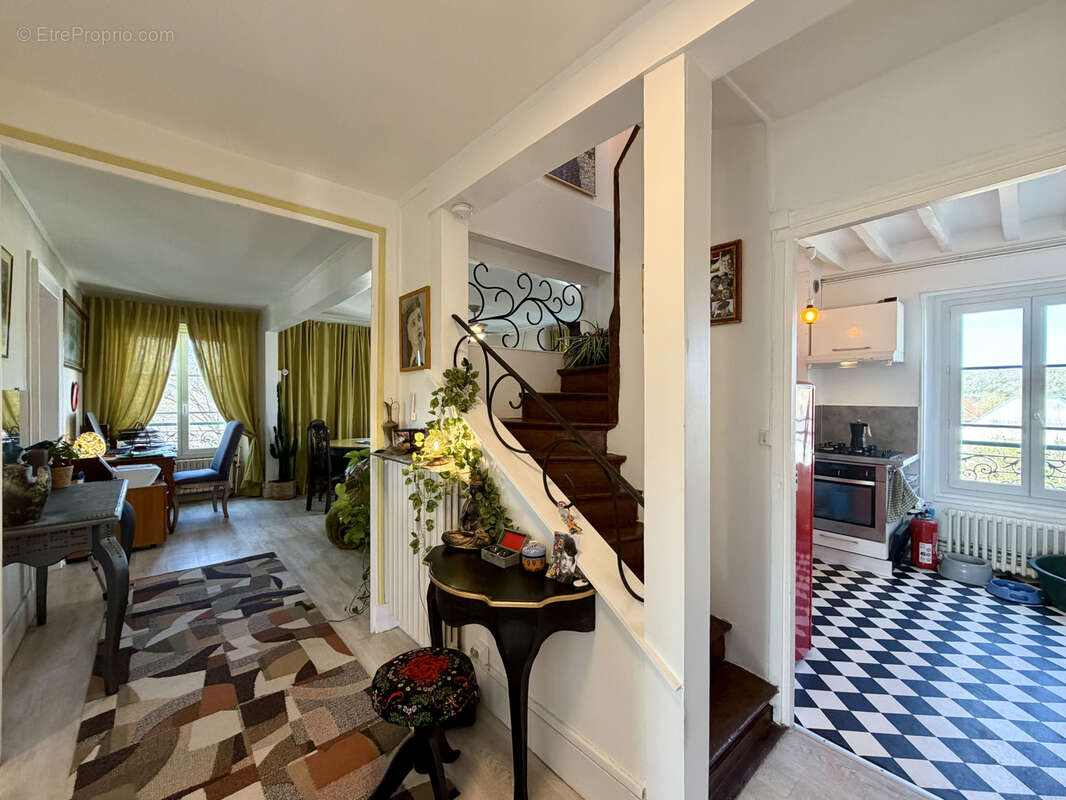 Appartement à COULOMMIERS