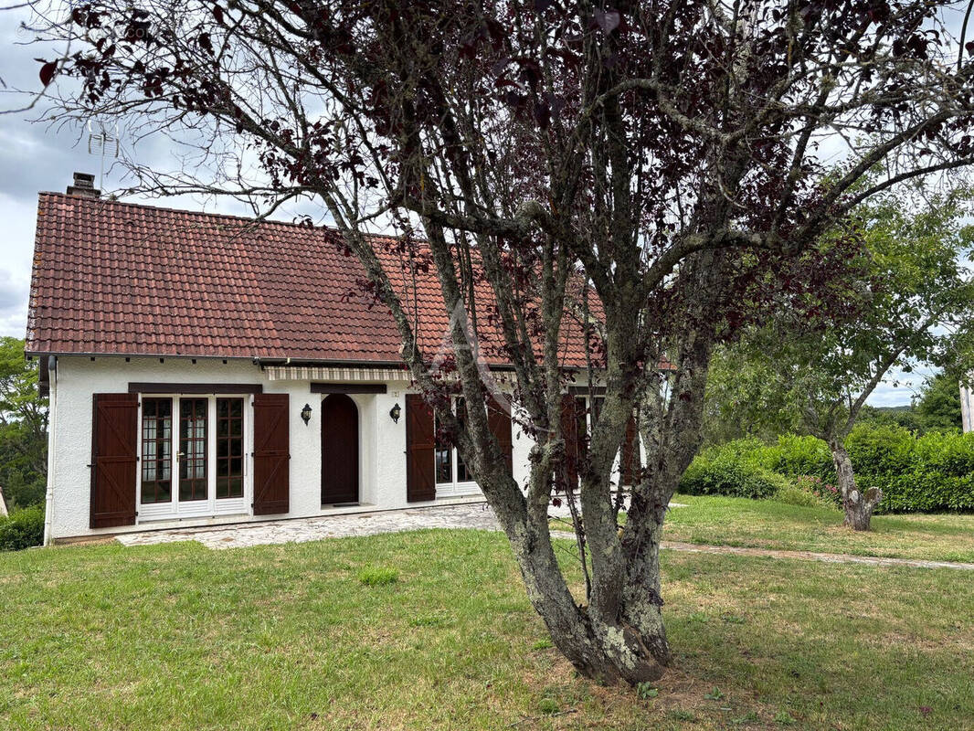 Maison à SAINT-MARTIN-D'HEUILLE